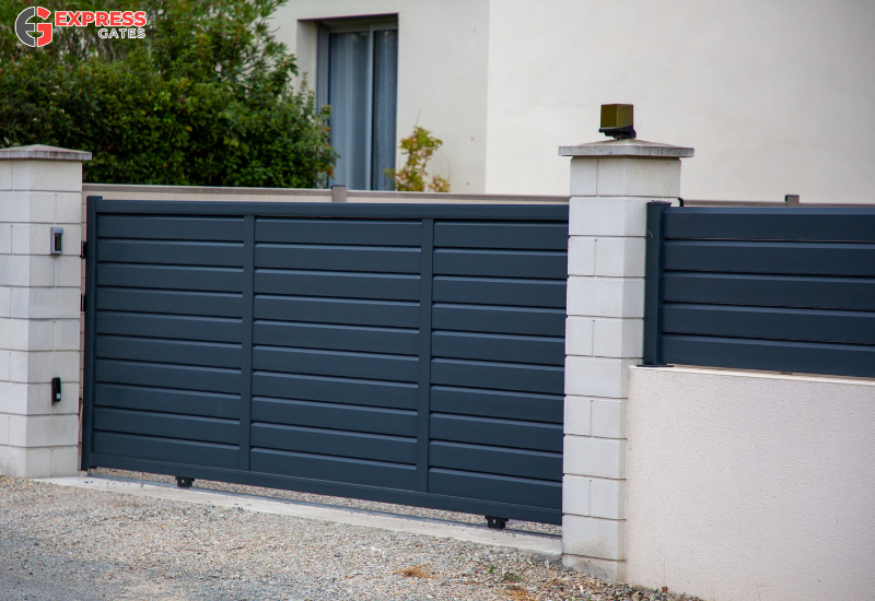 Modern aluminium sliding gate