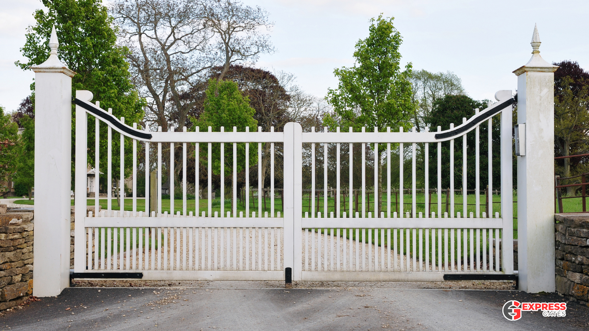 Pedestrian gate sample